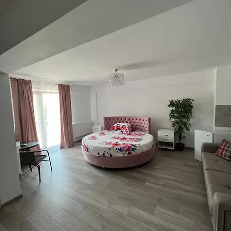 Boutique Saray Pensjonat *